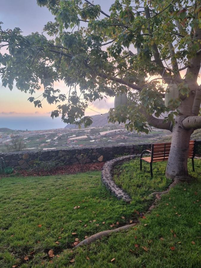 Villa Torres Los Llanos De Aridane Exteriér fotografie